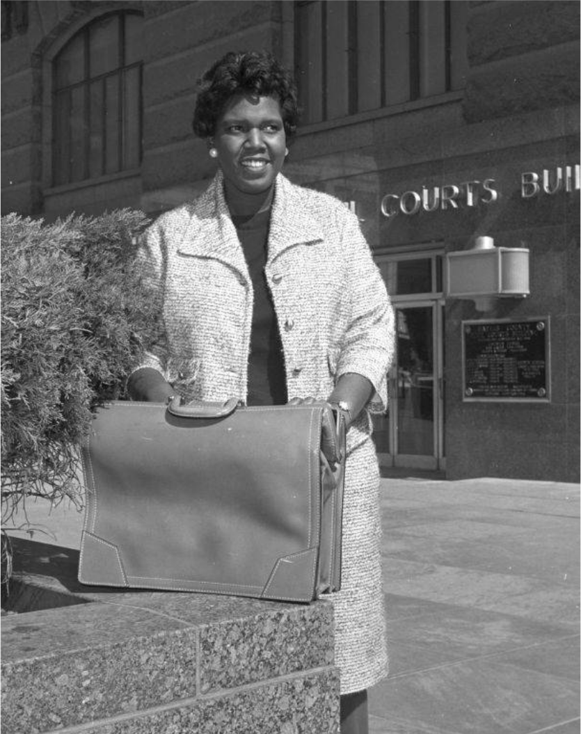 Barbara Jordan in front of the 1910 Courthouse A Curious Histonian
